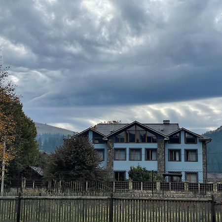 Старе Подвір'Я Verchovyna Exteriér fotografie